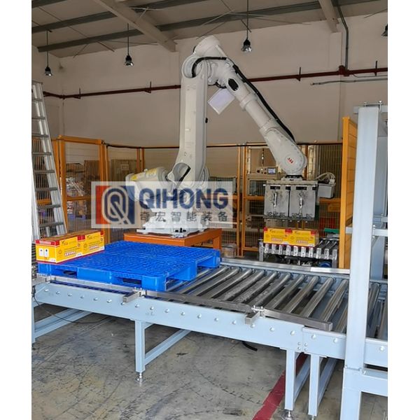 4軸 ロボットパレライザー 床型 操作が簡単 4KW