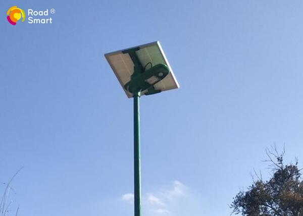 Outdoor  Integrated Solar Street Light  With Lithium Battery Backup 3 - 5 Rainy Days