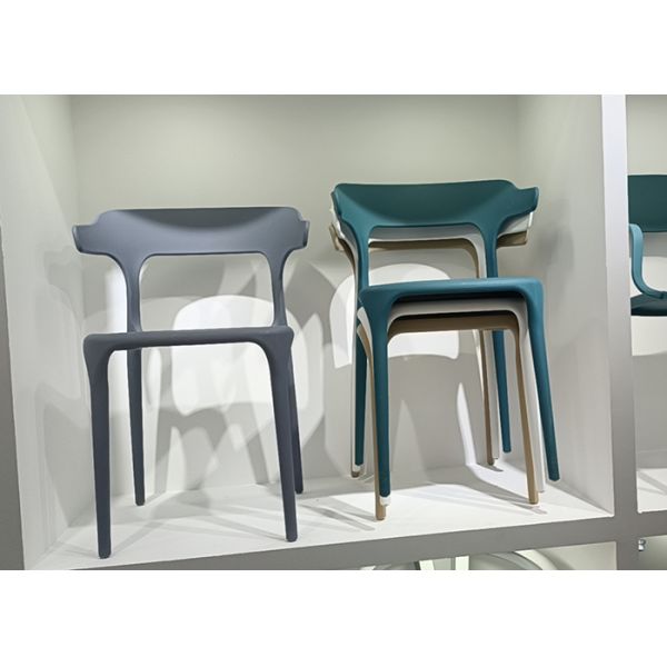 European Style Coloured Plastic Dining Chairs 50cm Blue Yellow Red