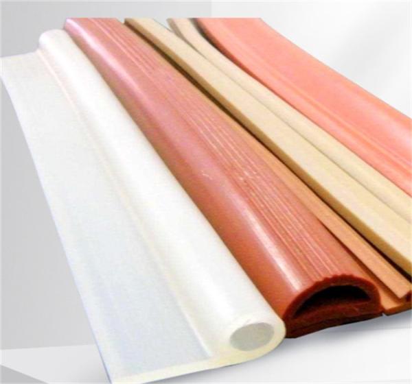 Universal Door Bottom Seal Strip Durable Santoprene Seal For Industrial Shock Absorber