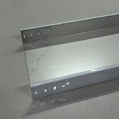 Non Combustible Stainless Iron Electric Cable Trunking For Wall Mounted Or Suspended Installation