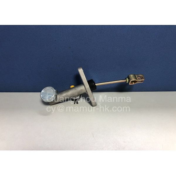 ISUZU Clutch Master Cylinder For NKR JAC 1040 8-98117645-0