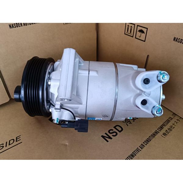 Auto AC Conditioning Compressor For Nissan blue bird Sylphy 2.0 926001U60A VCS14C
