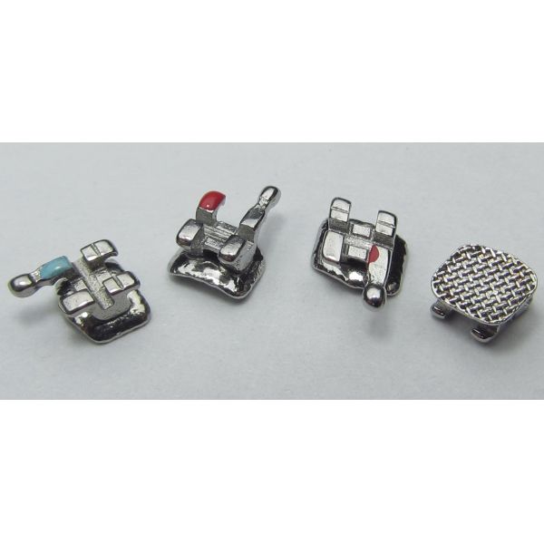 Зубоврачебные кронштейны металла аппаратур Orthondontic с вертикальным слотом