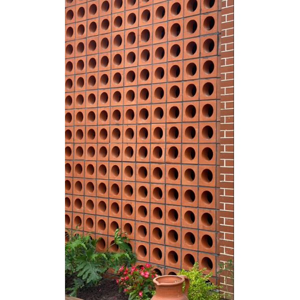 Red Decoration Wall Ventilation Ceramic Hollow Bricks For Garden Fences