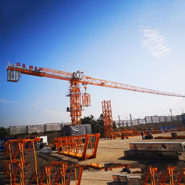 Construction Tower Crane With 8 Ton Capacity Max. 205.55m Working Height