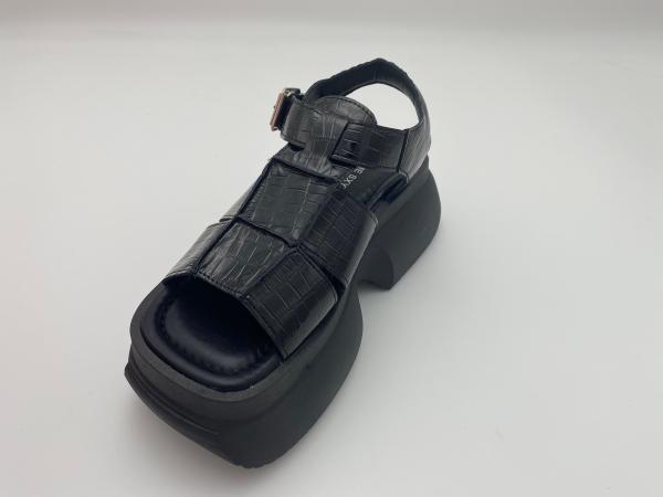 Women summer black thick soled sandals with metal button genuine leather summer