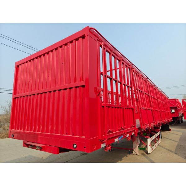 Grade Heavy Duty Self-dumping Cattle Carrier Trailer for Livestock Transport Truck
