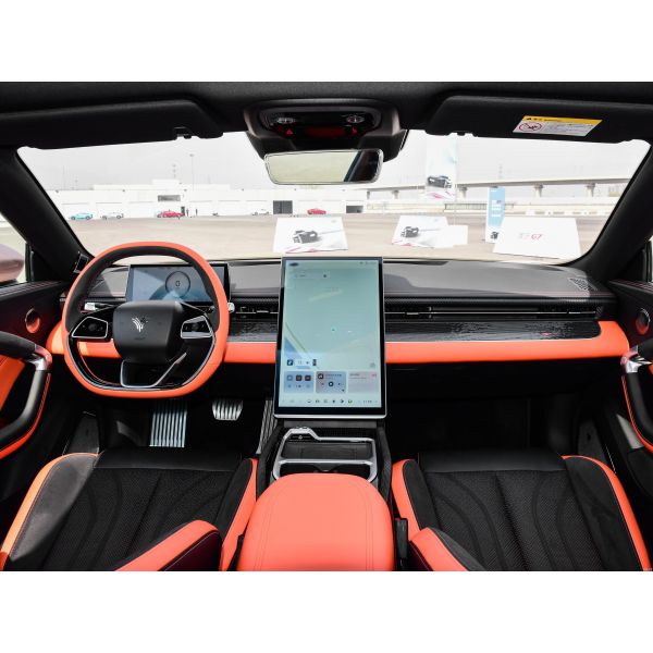 Neta GT Китайские электромобили 2 двери 4 места 4WD электромобиль