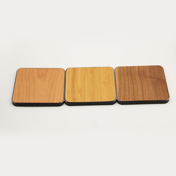 2 - 10mm Transmission Distance Bamboo Qi Wireless Charging Pad with Custom Logo