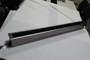 A luz linear subterrânea exterior do controle de DC24V DMX conduziu a luz da