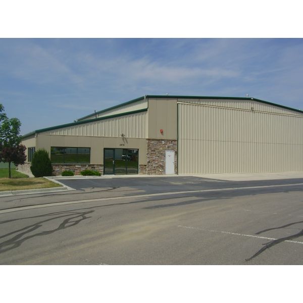 Economical Multi Span Steel Buildings Workshop , Safety Metal Frame Commercial Buildings