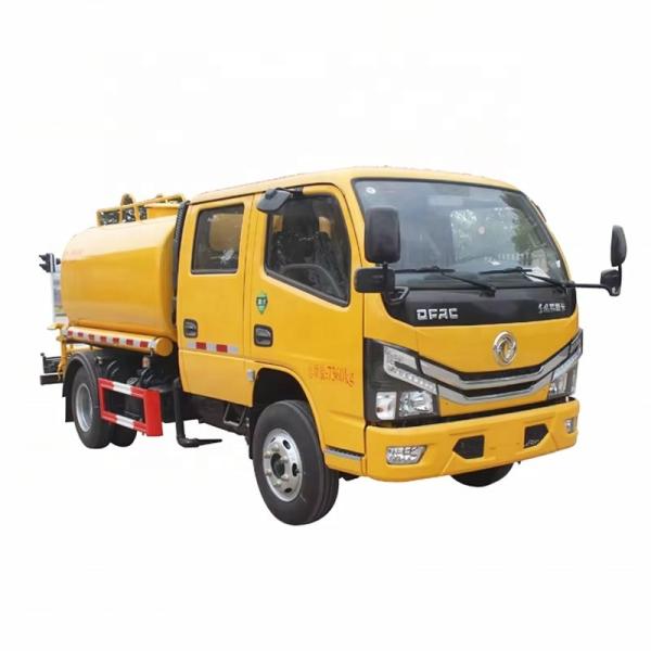 Yellow  Double Row 4000-5000 Litrers  Green Spraying Truck  Street Sprinkle  Water Feeder  	water Bowser
