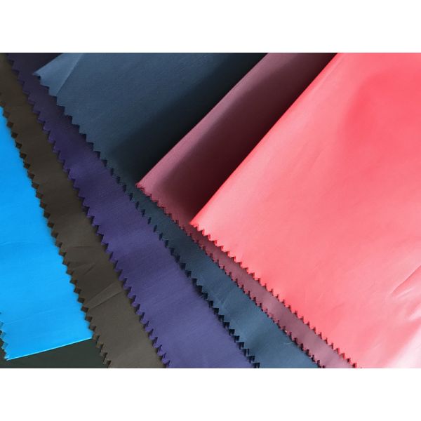 Polyester Taffeta Fabric 170T/190T/210T/230T Waterproof Breathable Lining Fabric 2023