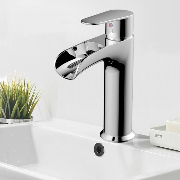 Single Hole Installation Bathroom Countertop Hot And Cold Faucet Deck Mounted