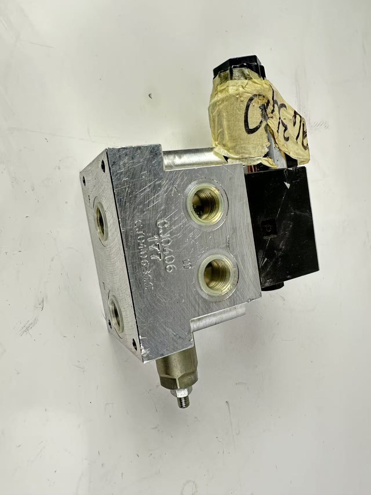 594340 Valve CVS Ferrari Reach Stacker Parts