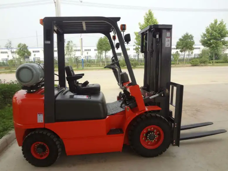 150mm Min. Lifting Height 2.5 Ton LPG Forklift with EPA Engine