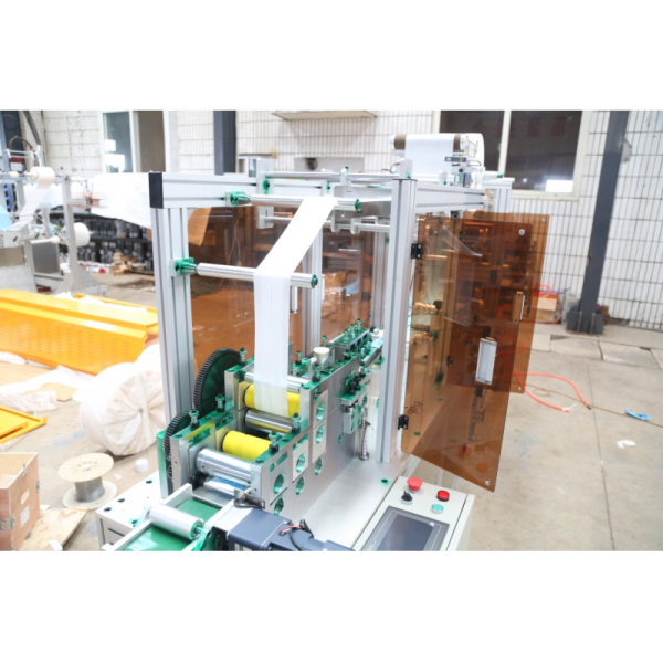 Disposable High speed elastic earloop face mask machine