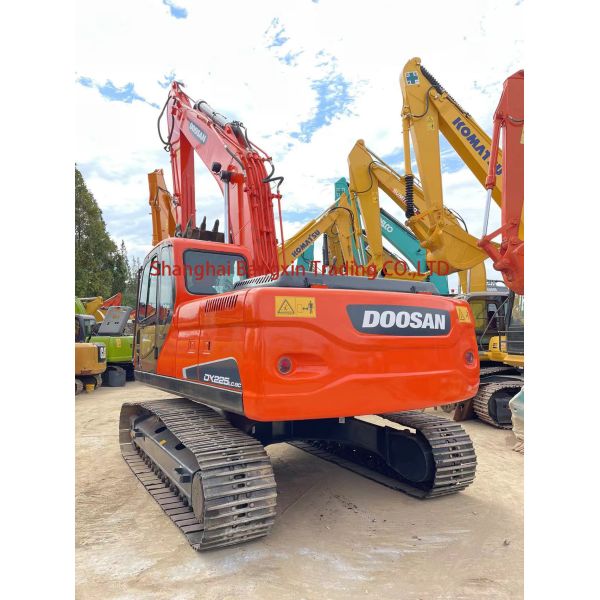 Doosan DH225LC-9 Excavator with 700 Working Hours Used Crawler Construction Machine