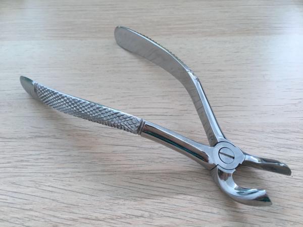 500/19 Model Dental Extraction Forceps Effective For Upper Wisdom Teeth
