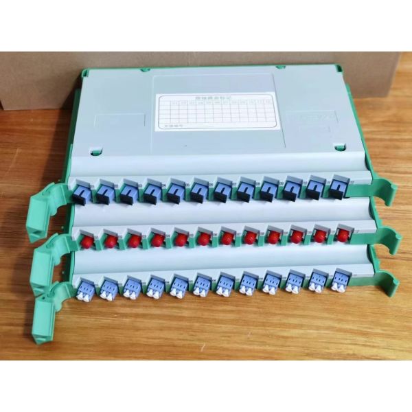 на открытом воздухе крытая коробка оптического волокна FTTH, рамка распределения стекловолокна ODF