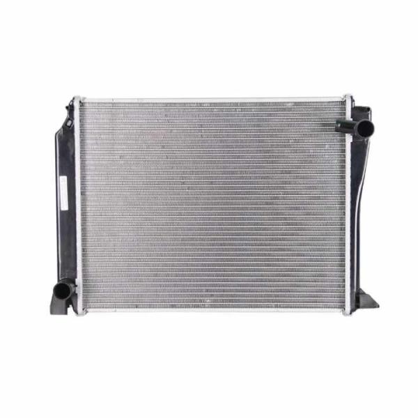 2000-2006 TOYOTA HIACE HILUX Car Fitment Coolant Cooler Aluminum Radiator 164005B740