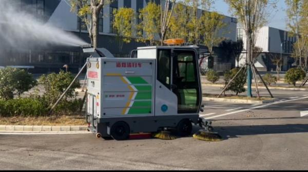 Pure Electric Five Brush Sweeper Cleaning Machine for Outdoor Working Automatic Driving Cleaner