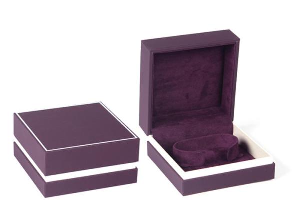 Purple Plastic Jewelry Box Covered Velvet Material For Gift Packaging Custom Logo