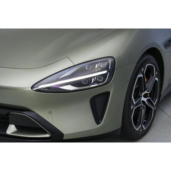 Pre-order Now 2024 Xiaomi SU7 Electric Car with Max Speed 265 Km/h and Touch Screen