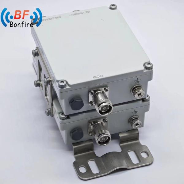 160dbc 300W Diplexer 1710-1880 1920-2170 2300-2400 2500-2700MHz RF Quadplexer Combinador