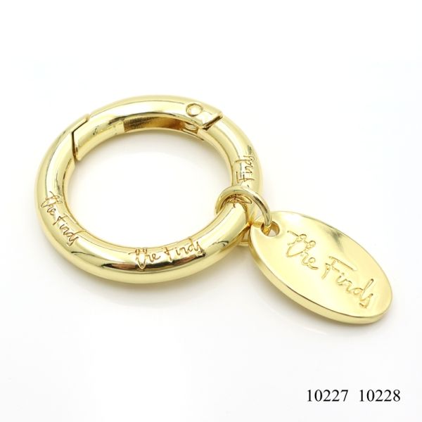 Custom Logo Spring O Ring OEM ODM Gold Circle Carabiner For Keychain Set Accessories