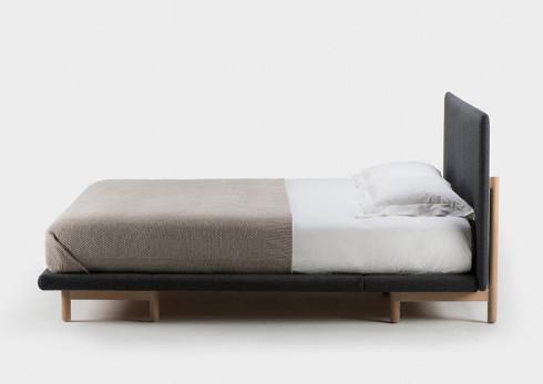 Fabric Upholstered Modern Frame Bed , Oak Wood Bedroom Use Double Size Bed