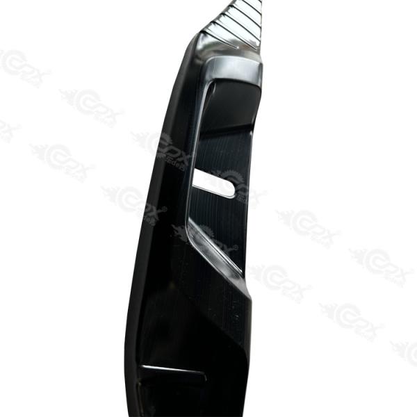 Elfa's Bright Bar Trunk Guard Plate for ALPHARD / VELLFIRE H3 A Must-Have Modification