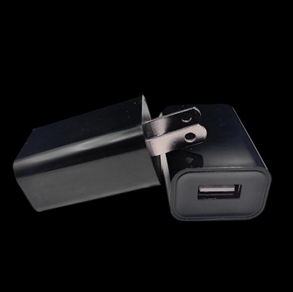 5W EU USB Charger 5V1A Output Black / White Color Box