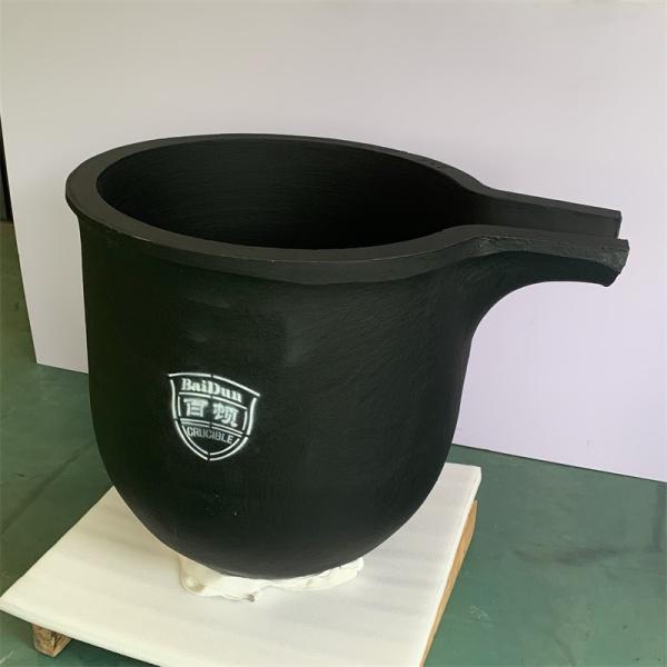 Cylindrical Graphite Gold Smelting Crucible High Temperature Resistant 150kg Capacity