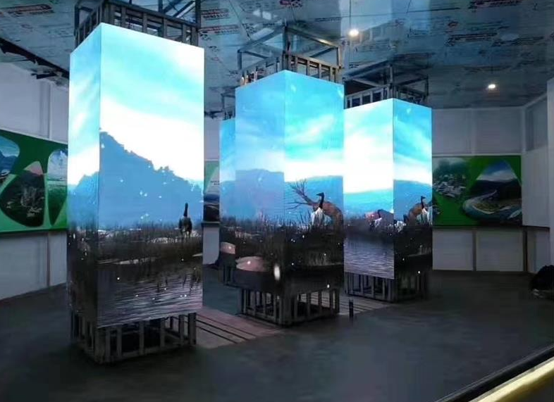 SMD 3mm Pixel P3 Curved LED Screen for Commercial Advertising Display