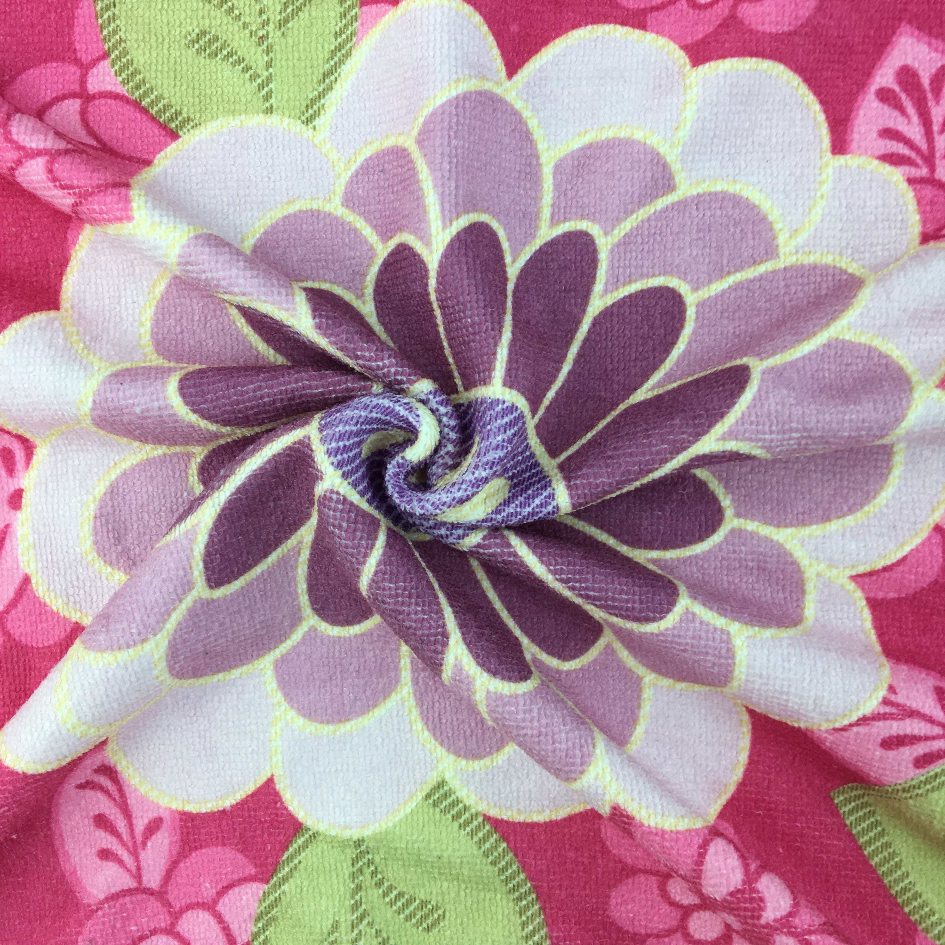 Цветистым напечатанная шаржем подгонянная ткань ткани чистки Microfiber