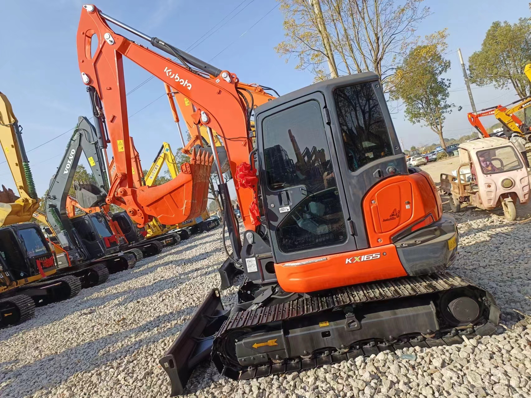 Мощная используемая экскаваторная машина Kubota KX165