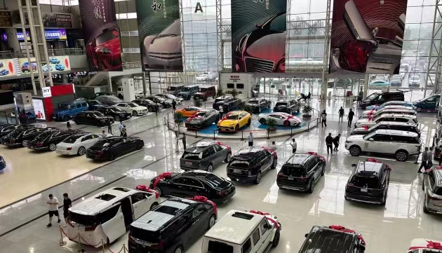 2025 Xingyue L Fuel Version 2.0T 235 Horsepower Automatic Four-Wheel Drive Dongfang Yao Moon-Gazing Edition