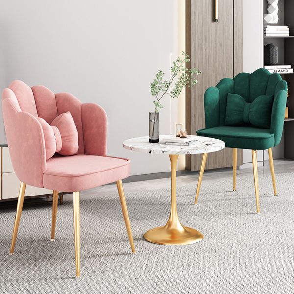 Nordic Luxury Velvet Upholstered Living Room Petal Dining Chair Bedroom  Makeup Chair Nail Chair Salon Furniture