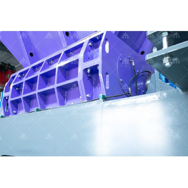 Industrial Metal Shredder with Automatic Manual and Semi-automatic Operation for Scrap Metal Recycling