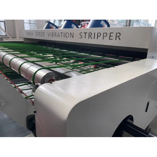 Автоматической производственная линия коробки Flexo громоздк встроенной гофрированная печатной машиной