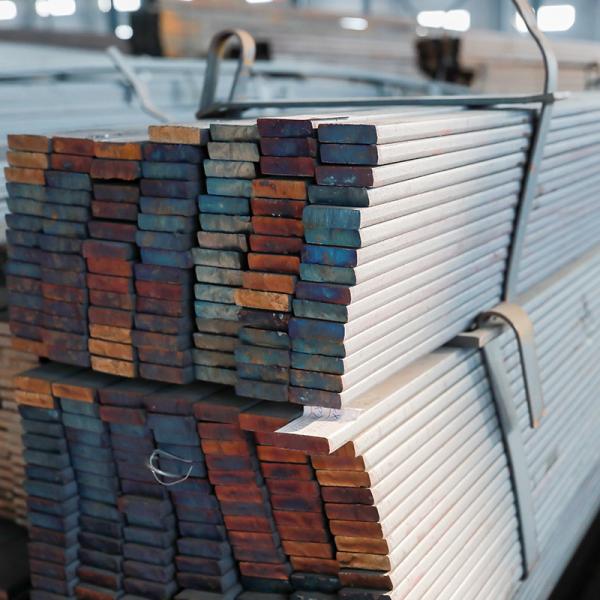 Hot Dipped Galvanized Steel Flat Bar 800-950mm JIS