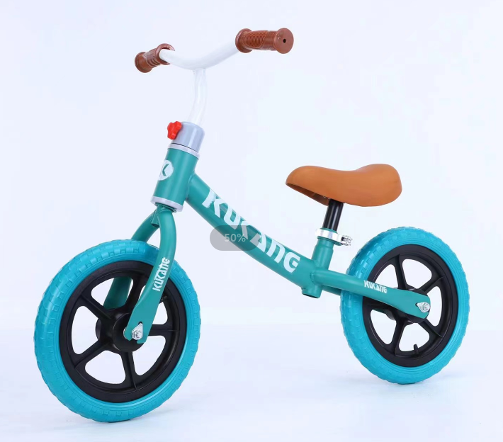 1-2-3 летний ребенок ездит на машине батарейка питается баланс автомобиля для детей без педалей