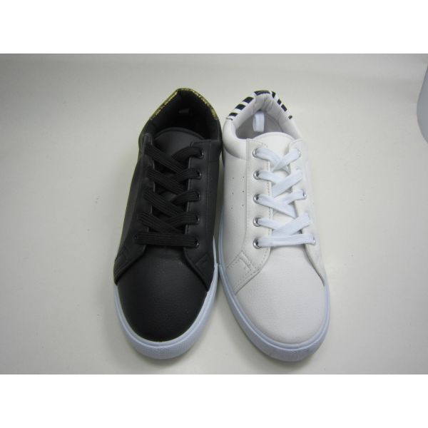 PU Upper Unisex PVC Casual Outdoor Skate Shoes