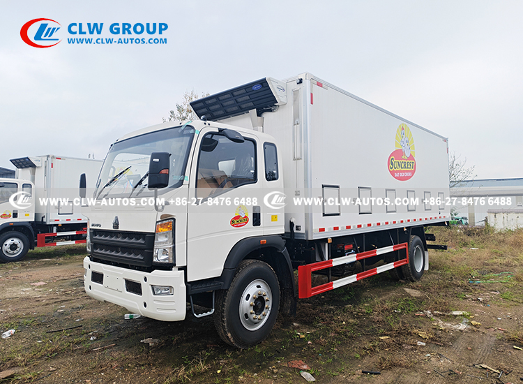 HOWO 40,000-60,000pcs Capacity Day Old Chick Transport Truck with Constant Temperature Control and Multi-layer Stainless Steel Shelves