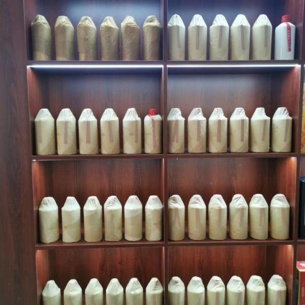 Maotai-flavor liquor - real 53 ℃ pure grain maotai-flavor liquor - each bottle is aged