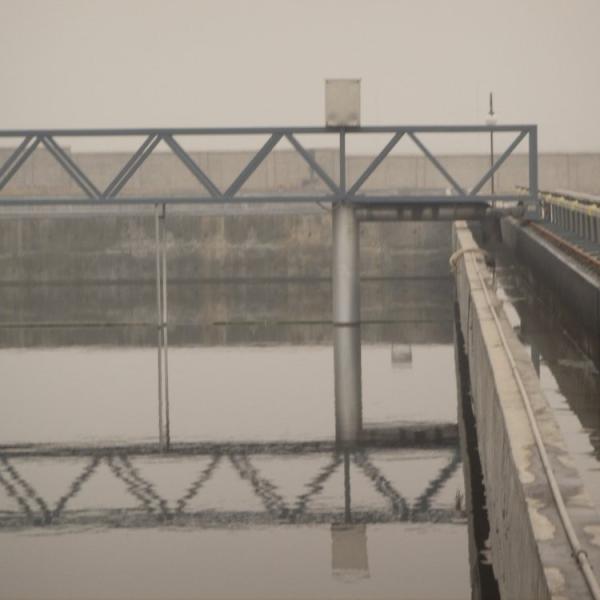 Stainless Steel Traveling Mud Scraper Horizontal For Sewage Treatment