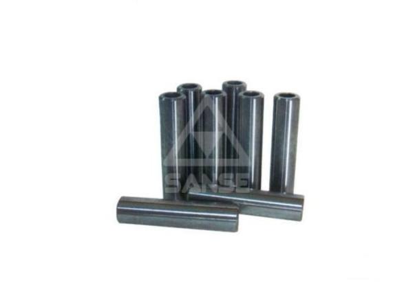 Mitsubishi 6D31 Intake Valve Guide / Exhaust Valve Guide , Excavator Engine Accessories
