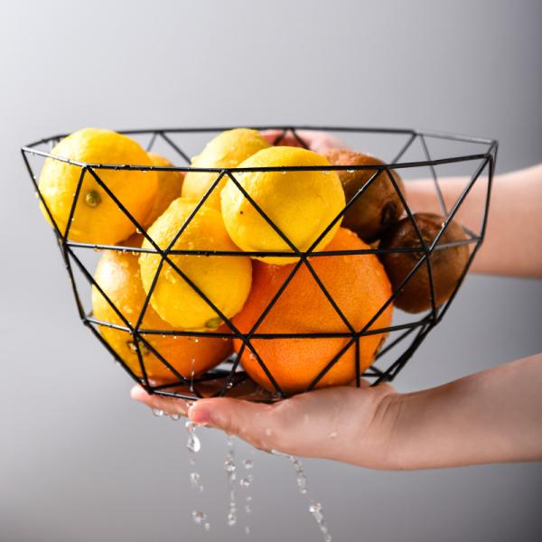Iron Art Luxury Gold Line Metal Fruit Basket Ideal For Party Vegetable Container